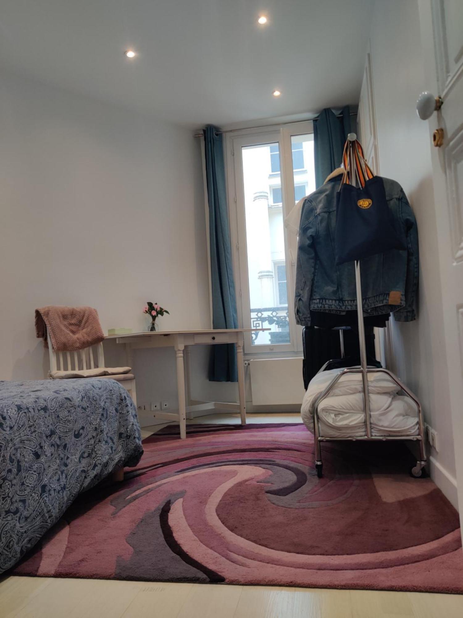 パリEiffel Edge Escape 30 M From Eiffel Towerアパートメント エクステリア 写真